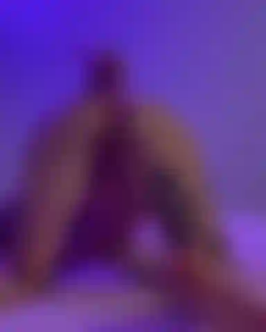 Só eu e minhas contas anais.