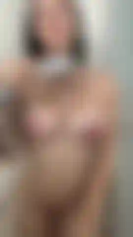 Ficando safada com o chuveiro.