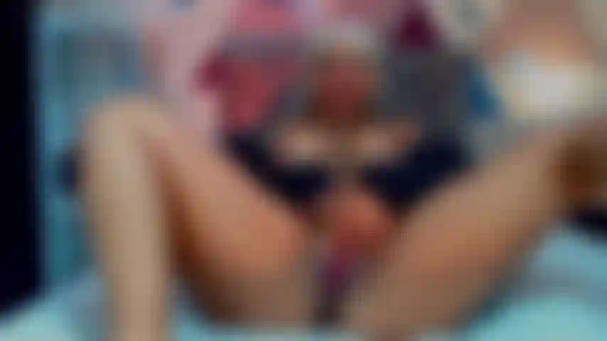 Veja-me foder minha buceta muito gostosa e meu estilo cachorrinho.