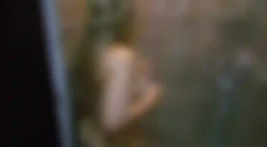 Vem comigo tomar banho.