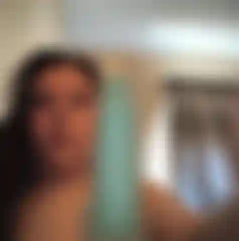 Observe meu rosto enquanto você me masturba nesse ritmo, ponto de vista.