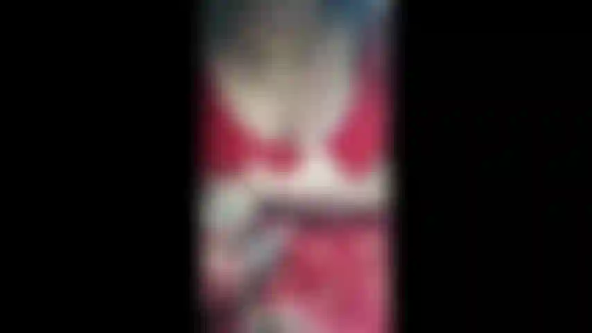 Dedilhando buceta rosa.