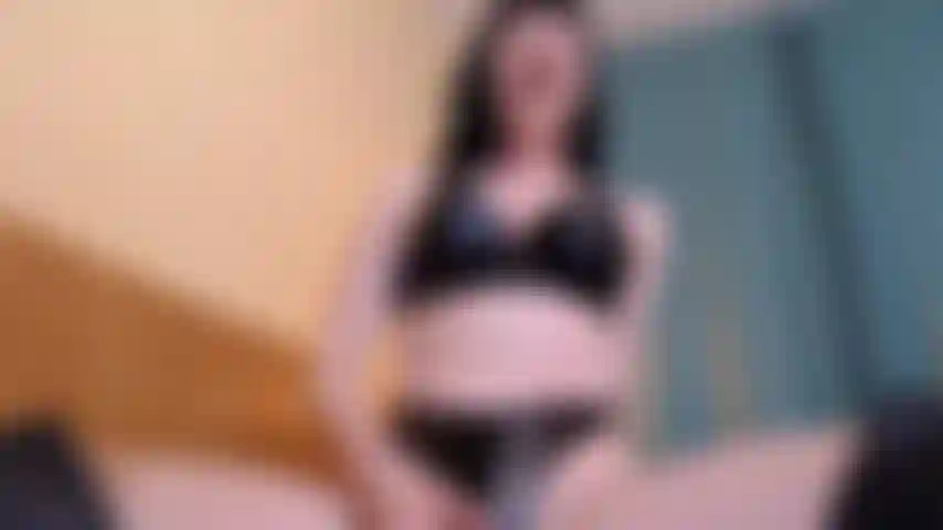 Adore meu corpo e puxe seu pau de camarão.