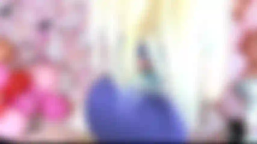 Dildo andando pulando no seu pau e provando minha bucetinha juce.