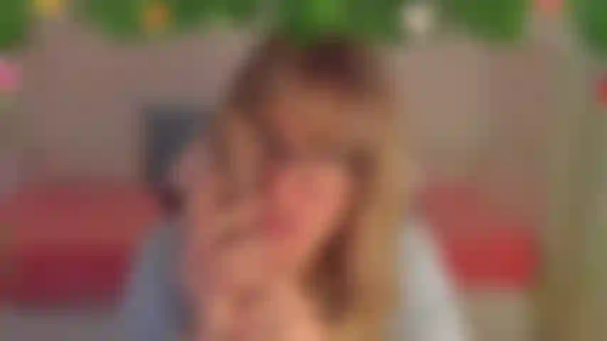 Vadia para a tua bbc - eu sou a tua linda vadia faminta de pau, gostas das gordas safadas como eu, olha a tua gorda vadia chupar o teu lindo pau, o teu pau grande e escuro é meu!
