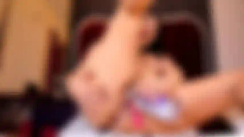 Dedilha minha doce bunda.