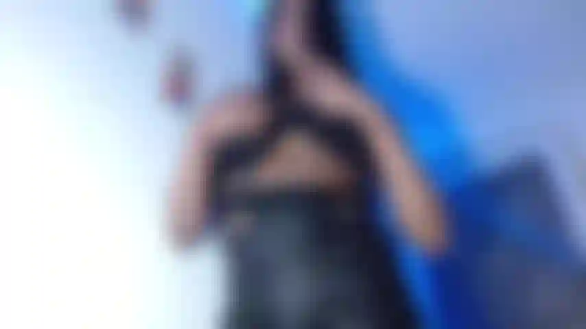 sexy twerking showing my ass and fingering my black and indian ass