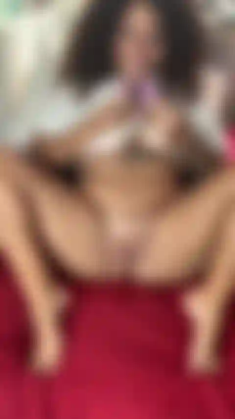 Peitinhos oleados e missionária de perto vem assistir <3 quase