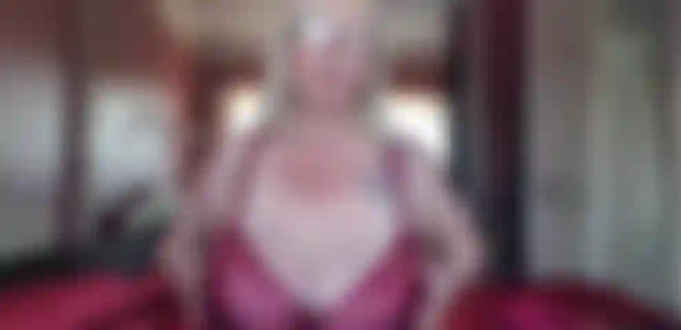 Show de sutiã muda... Qual vocês preferem galera? 6 Ou 7 escolhas!