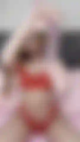 My new seahorse glass dildo slid in so perfectly… then I pressed my Domi wand right on top + my clit and felt the whole thing vibrate deep inside me  Came SO hard for you, daddy [8 mins]