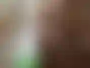 Sozinha tomando banho.