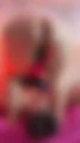 Com um rosto cheio de mim.