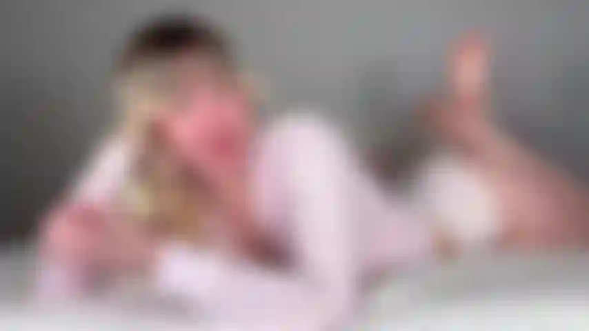 Send To Princess - Sending to Princess is your sex life! You need to stroke your cash cock to the most elite femdom princess in the world Me! Vanilla sex just doesnt turn you on like send sex does. Pump pump pump away that savings account!! You love how mercilessly I fuck your wallet ~ And thats exactly why you need to watch this clip and send to Princess!!!