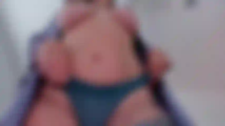 Adoro madrasta e adoro gozar com contagem regressiva de gozadas (nua completa).