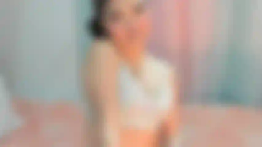 Venha desfrutar da minha ternura e da minha travessura.