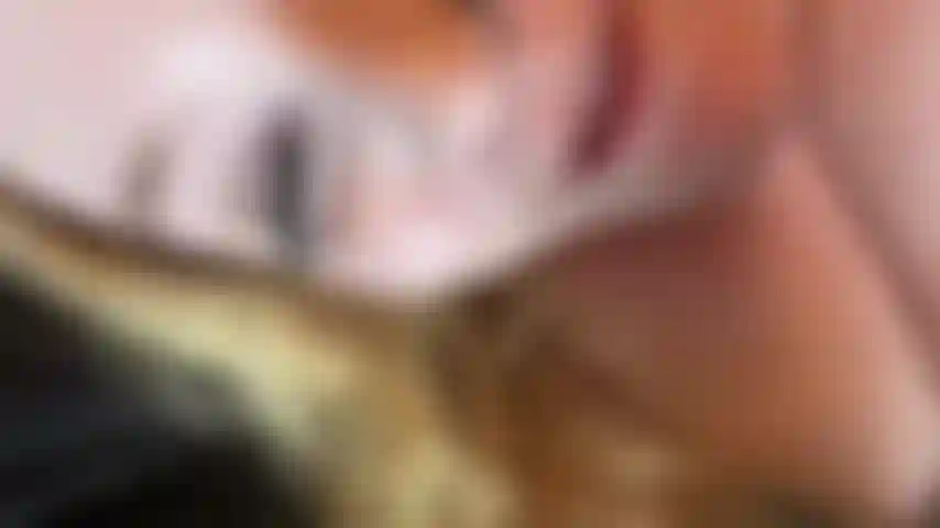 Pussy agarrando dildo depois de enorme o.