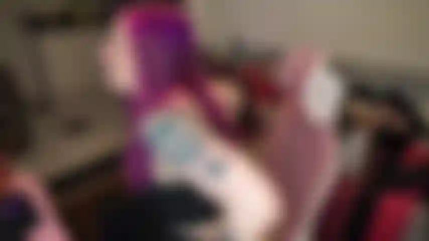Scarf Fetish and Blowjob in French