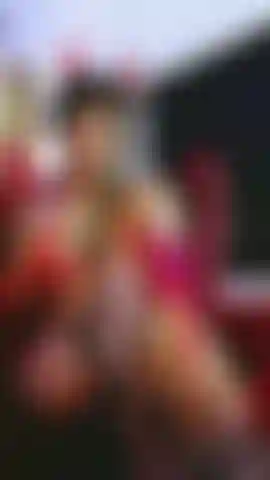 Little devil in red lingerie, big butt and a look that invites you to sin without mercy... !!