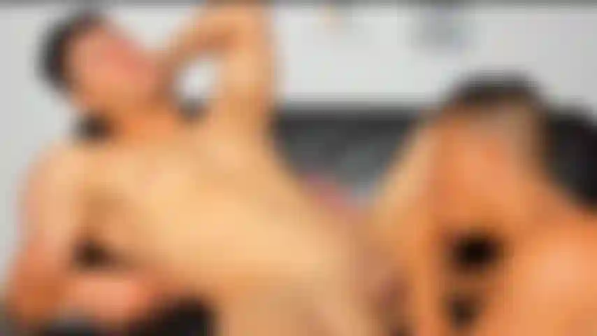 Chupe minha porra.
