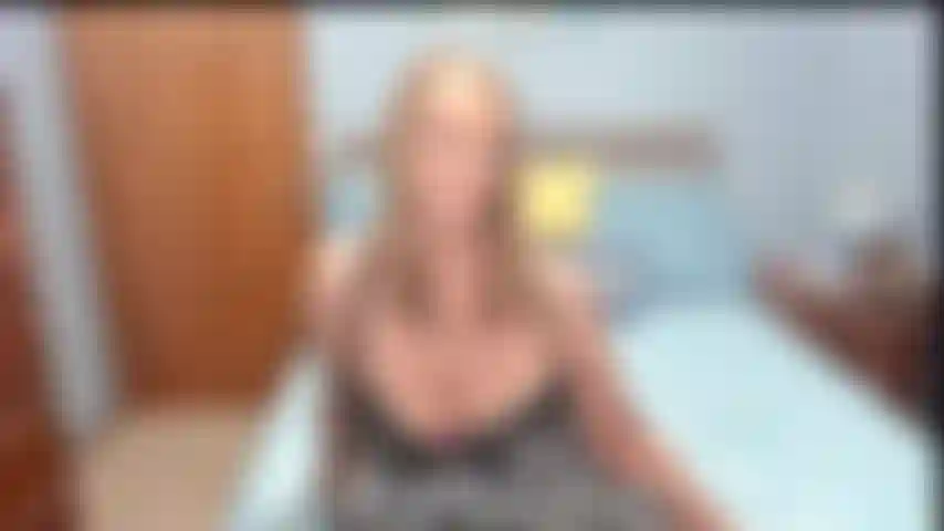 Friendsmomroleplay-toyfucking- vídeo quente meu como a mãe de sua amiga, seduzindo você como uma vagabunda com tesão. Brinquedo porra, conversa suja, joi.