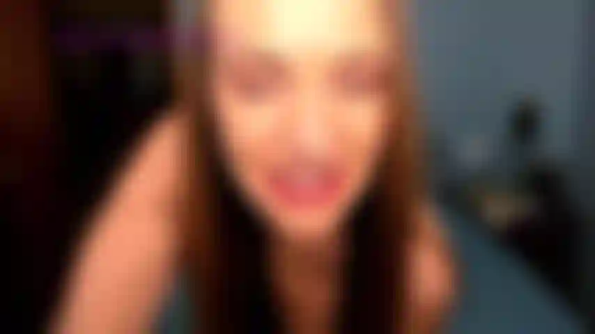 Secretária vadia traindo o marido, dramatização quente de mim como sua secretária vadia que diz que eu quero que você me foda mesmo sendo casada, eu digo que acho você maior que o marido e quero que você goza em mim enquanto ele assiste.