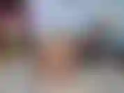 Compilação de cam shows comigo usando meia-calça preta transparente, provocando você com minha bunda, esfregando e dedilhando minha boceta, encorajando você a gozar enquanto assiste.