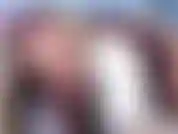 Estou vestida com um uniforme escolar interpretando uma colegial safada chamando você de papai enquanto chupo seu pau. Sua puta suja chupa e cavalga bbc dizendo que eu amo aquele pau preto.