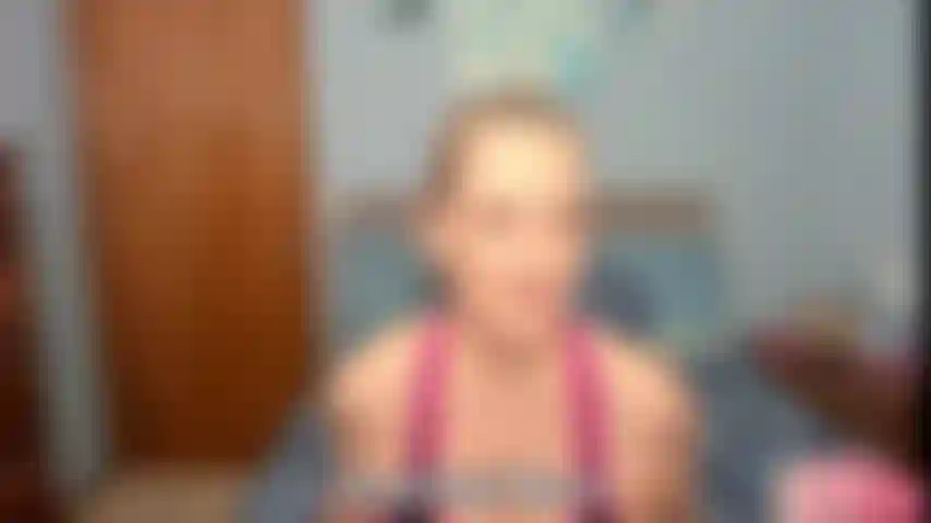 Modelo calças de ioga e adoro bunda e pés - eu modelo minhas calças de ioga e dou joi para minha bunda e pés.