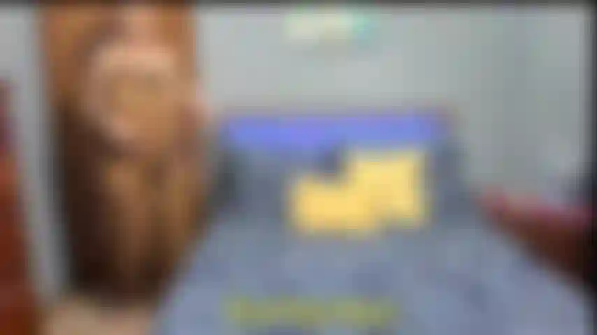 Milf tetas flácidas e tetas fodendo - eu exibo meus peitos grandes de milf, saltando e dando joi, usando brinquedo falando sobre como eu iria te foder com peitinhos.