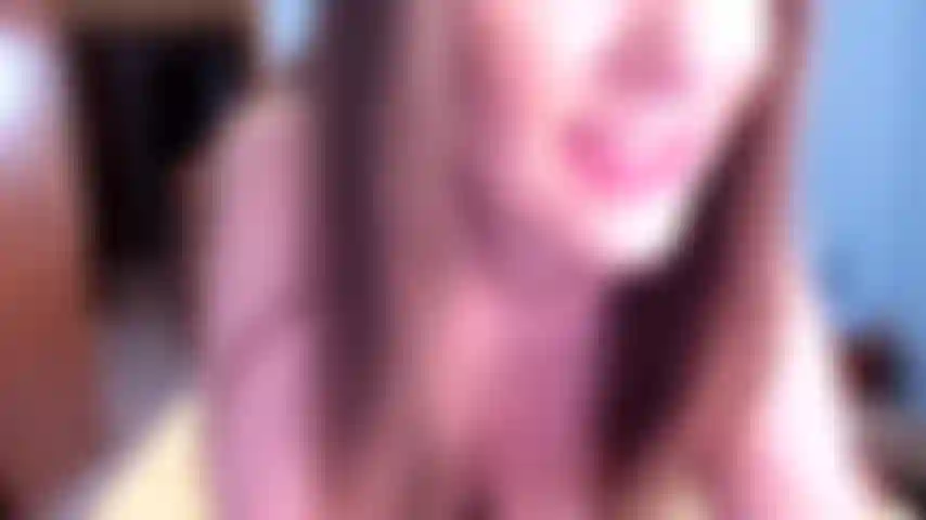 Ridingbouncingmilfhangers-montando um brinquedo quicando em meus grandes cabides milf falando sujo.