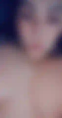 Seu esperma em meus seios.