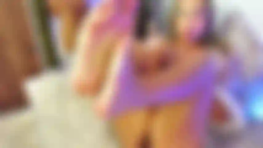 CUM IN MY FEET.. HOTTEST FOOTJOB! (FEET FETISH)