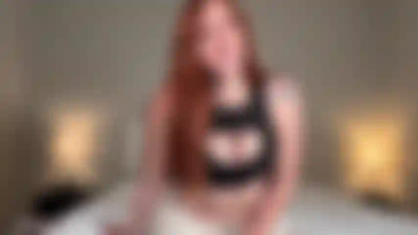 🍆 Rainha do tamanho, humilhação - estou numa viagem no fim de semana gravando todo tipo de conteúdo, quer ver como você se compara a todos os brinquedos do meu armário? Peguei meu menor brinquedo (aquele que me lembrou de você!) Para comparar com todos os outros. Meu brinquedo menor nunca entrou na minha buceta, sou tão rainha do tamanho e não consigo lidar com a decepção extrema que sinto com paus pequenos. Você nunca seria capaz de satisfazer uma garota como eu, especialmente quando ver os tipos de paus que estou fodendo o fim de semana todo! Alguns deles eu nem consigo envolver com a mão inteira hehe. Vamos ver como você se compara enquanto eu te humilho.