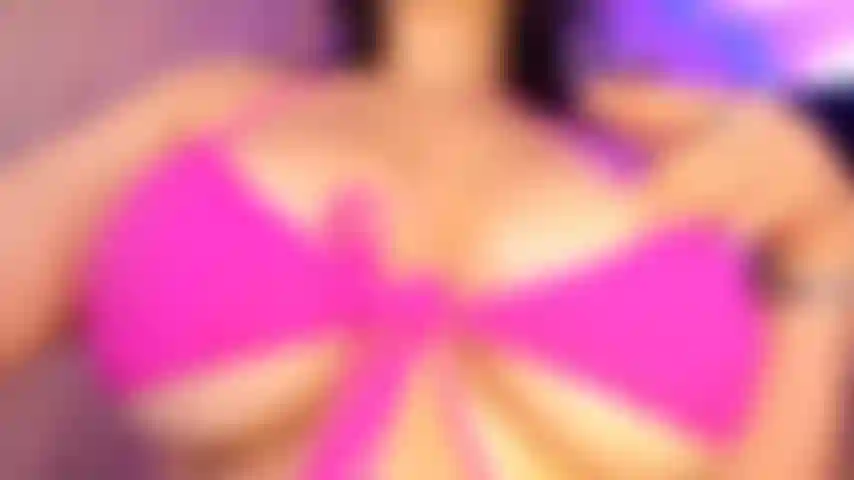 Tenho seios bonitos.