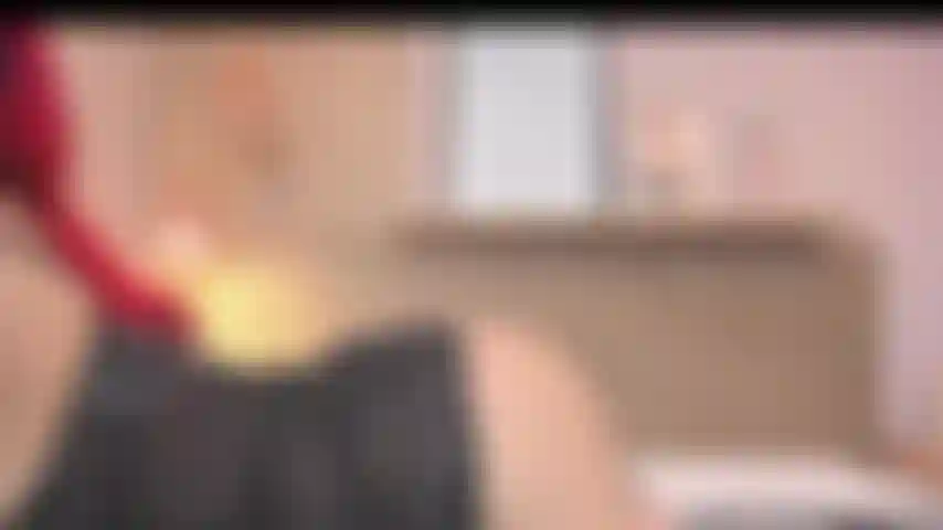 Ruiva muito gostosa.