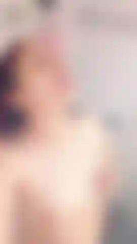Show ducha in breasts