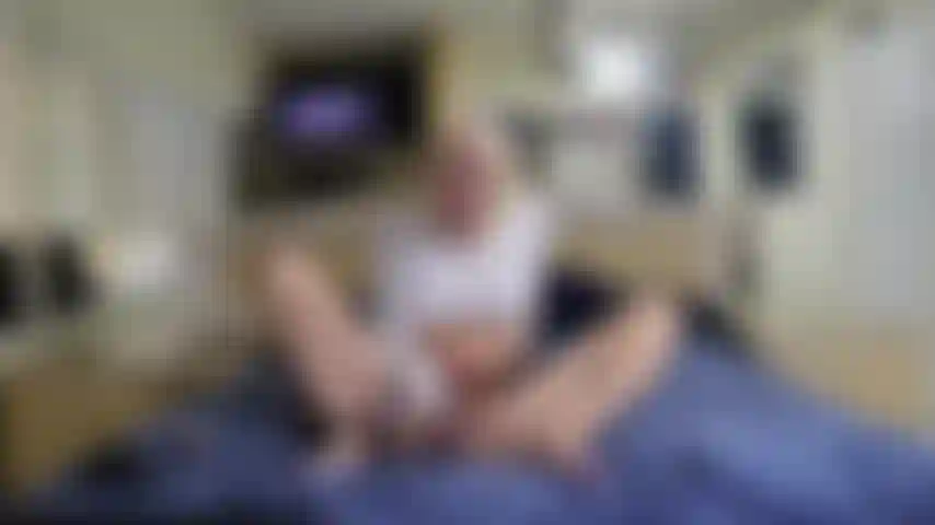 I am GAPING for you baby! Cum see how many figures i can fit in there!