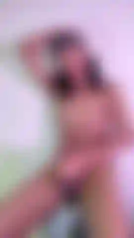 mmmm wanna see me jerking n give u angles of