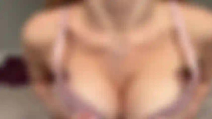 18.04.2026 Solo. Watch me play with my tight ass,fingering,dildo fuck and cum hard.DP with dildo and vibe toy