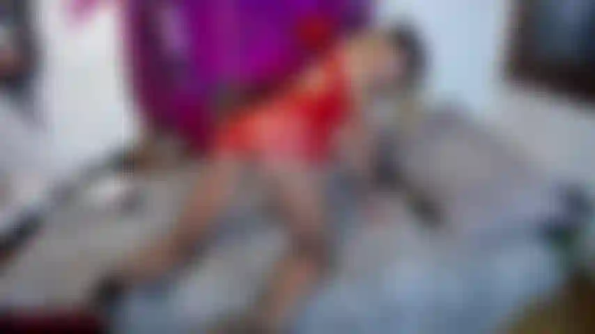 ( Ita) garganta profunda + vestido vermelho esguicho.