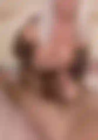 💕Big Tit Cum ShotWatch how much I love sucking dick… wishing it was yours😝. I want that cum so much all over my big tits😅