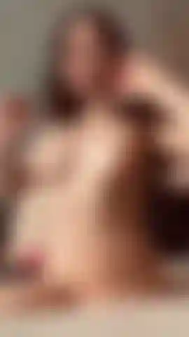 Masturbação missionária com meu vibrador de 23 cm.