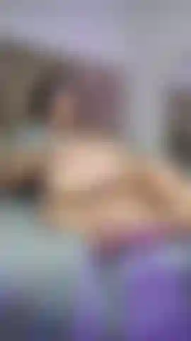 Você gosta dos meus quadris de frente ou de lado?